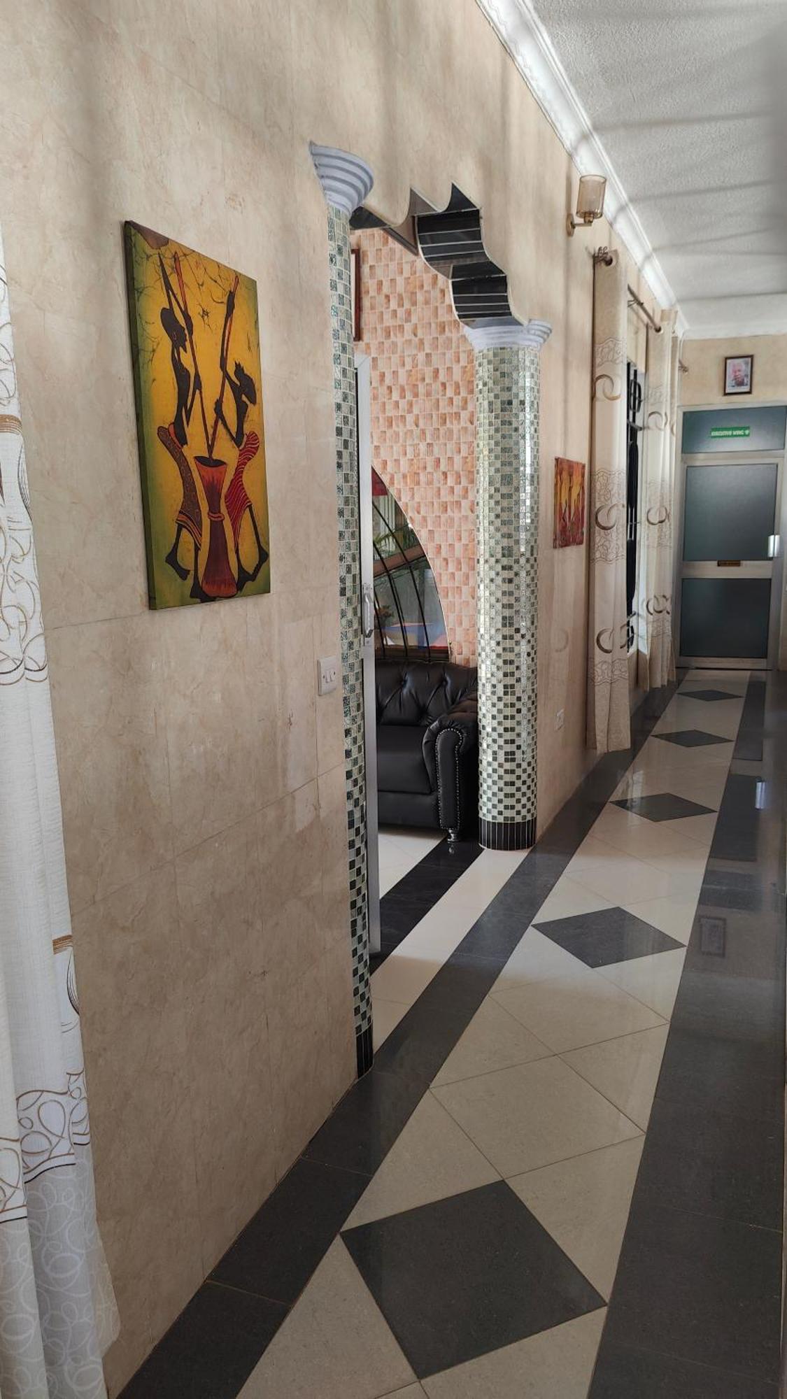 Dodoma Siesta Inn Exteriör bild